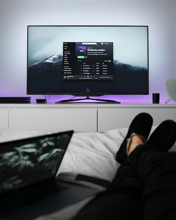 What Role Will Cloud Gaming Services Play in the Evolution of Smart TV Features?